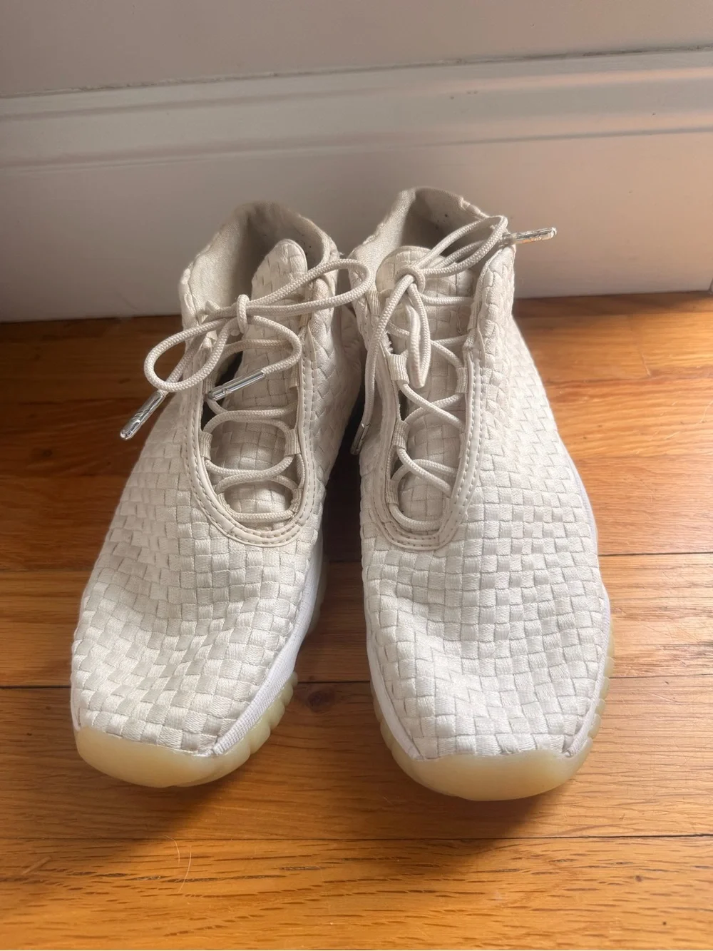 Jordan Future Phantom Shoes Size‎ 6.5Y Youth Boys Cream White